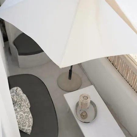 8 Keys מלון דירות 4*