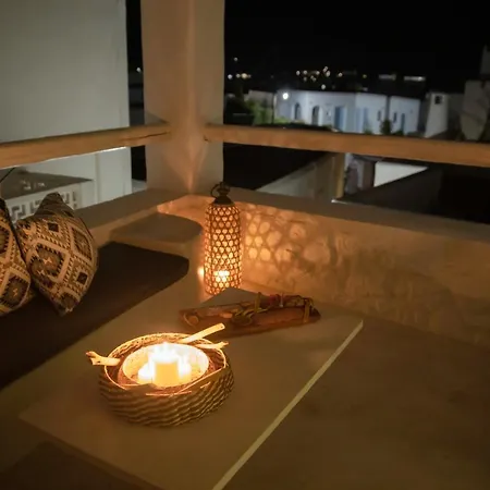 8 Keys מלון דירות נאוסה