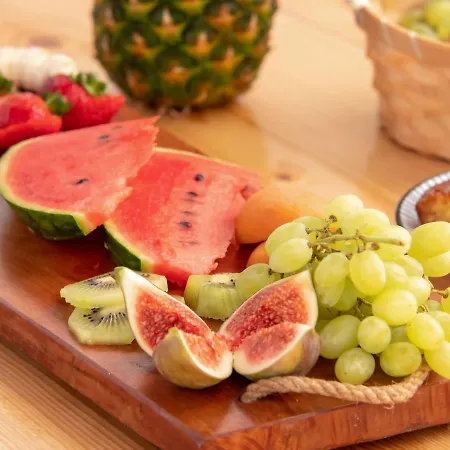 8 Keys 4* נאוסה