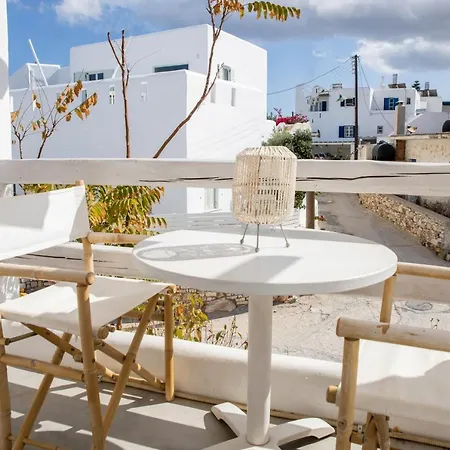 8 Keys Ξενοδοχείο με διαμερίσματα 4*