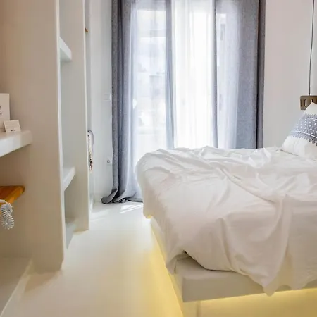 Ξενοδοχείο με διαμερίσματα 8 Keys 4*