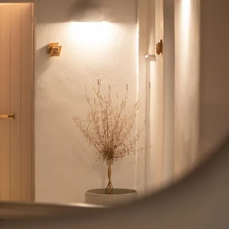 Lägenhetshotell 8 Keys Naousa