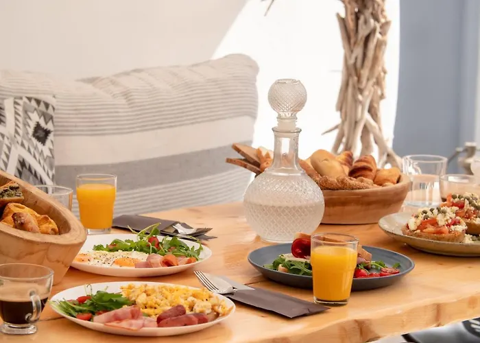 8 Keys Aparthotel 4*