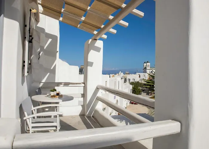 8 Keys Aparthotel Naousa