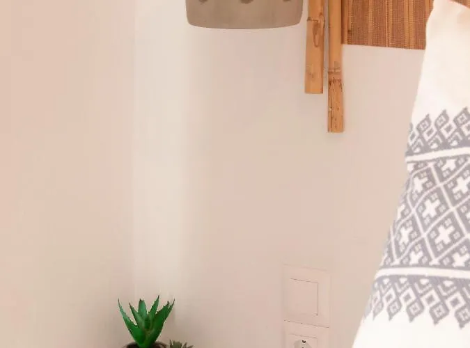 8 Keys Aparthotel 4*