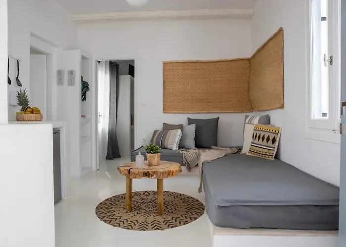 Aparthotel 8 Keys Naousa