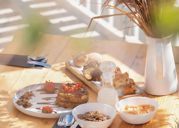 8 Keys Aparthotel Naousa